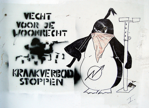 Tux-Graffiti-Linux2
